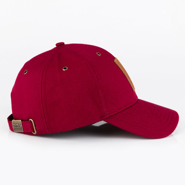 Burgundy curved peak cap - Classic range. 100% cotton.